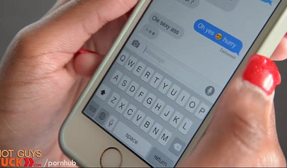 Baseball player fucks his college ebony cheerleader