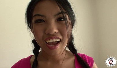 Your favorite Asian teen Cindy Starfall doing it all
