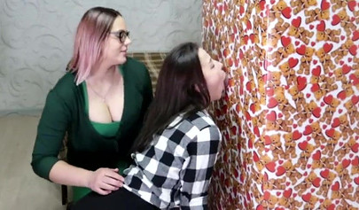 Two nerdy students share a glory hole with their mouth