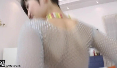 Short haired babe Geizer loves getting her asshole rammed