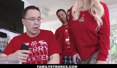 Sluttty brunette hoe Riley Mae gets mouth full of cum for holiday