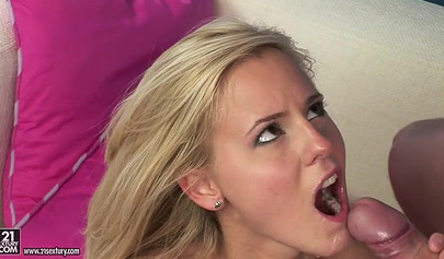 Blondie Alberta Kandi has juicy shaved pussy which needs to be pounded