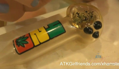 Sexy blondie Carmen Blonde sucks and fucks after hot bath