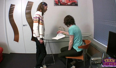 Young and horny couple begin in toilet and finish it on bed