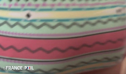 Mother gives her brunette teen daughter a gift she will always remember