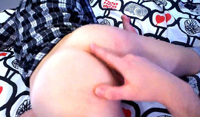 Amateur nerdy chick Deepbunnyhole enjoys blowjob with her lover