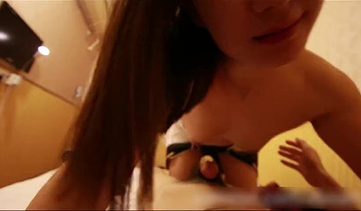 Chinese skinny hooker with small boobies enjoys erotic intercourse