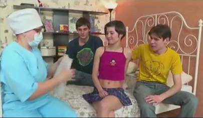 Thin short haired slut Geizer pleasures two horny male friends