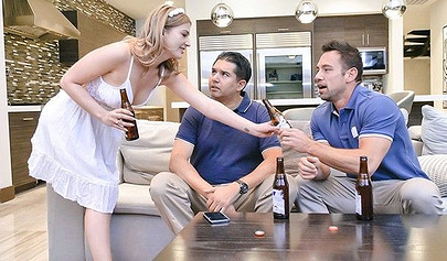 Sexy teen enjoys hardcore ass fucking with her dad's buddy