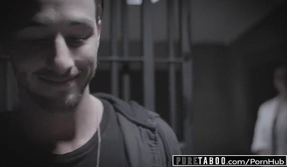 Brunette babe Jaye Summers can't say not to her stepdad's boner