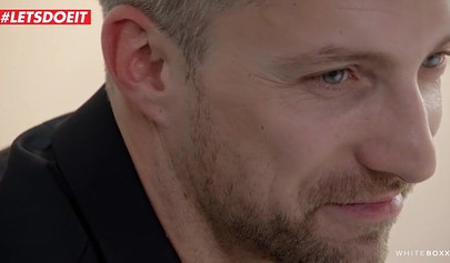 Cindy Shine and her stepsister make hot threesome with older dude