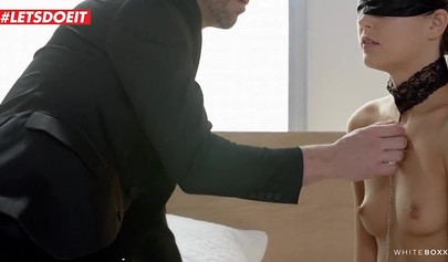 Cindy Shine and her stepsister make hot threesome with older dude