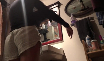 Voyeur cam caught gorgeous blonde babe nude in the bathroom