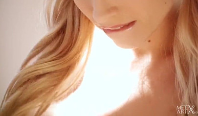 Blonde bubble butt teen Riley Anne in erotic solo action