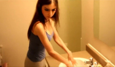 Gorgeous brunette stepsister Chloe Night helping her bro to cum