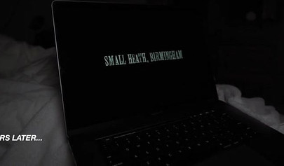 Hot European couple Luna and James love to fuck on camera