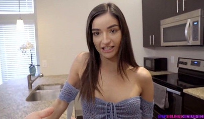 Young Emily Willis has no idea he wants to fuck