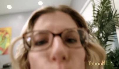 Teen stepdaughter pleases her stepdad's cock with her juicy and wet holes