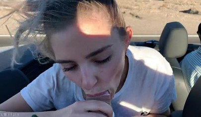 Playful blonde teenie sucks dick and rides it in a car outdoors