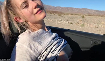 Playful blonde teenie sucks dick and rides it in a car outdoors