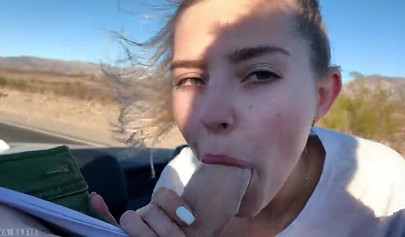 Playful blonde teenie sucks dick and rides it in a car outdoors