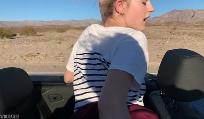 Playful blonde teenie sucks dick and rides it in a car outdoors