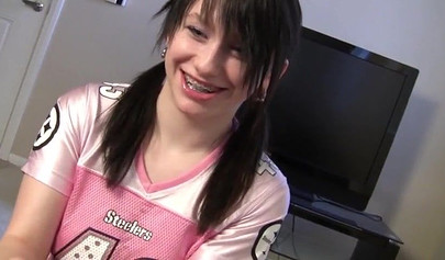 Emo nubile sucks on a massive penis until it's ready to spray