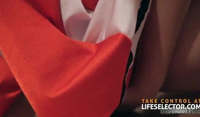 Mesmerizing teen sucks the cock and fucks in her pussy