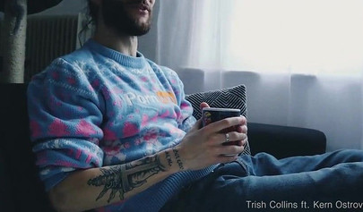 Mesmerizing teen with deer horns sucks the cock and fucks from behind