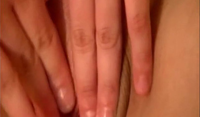 Booty babe shows her big boobs while she masturbates on a webcam