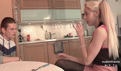 Teen skank seduces brother while the parents are away