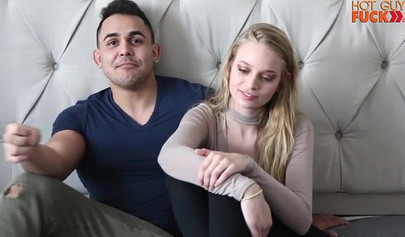 Horny amateur couples stream live from their bedrooms