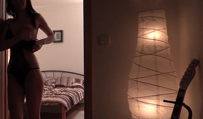 Curvy solo teen brunette Belle Claire stuffing her pussy with dildo