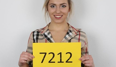 Stunning flexible teen gets hardcore drilled during casting