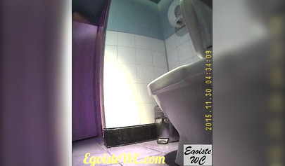 Stunning teen in lingerie caught pissing on spy cam