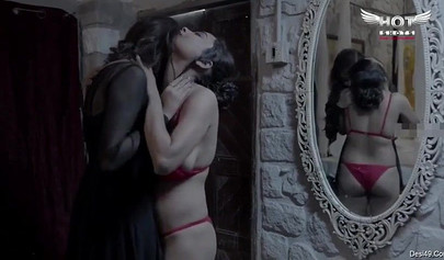 Gorgeous Indian lesbian Julia Ann fingering her horny girlfriend