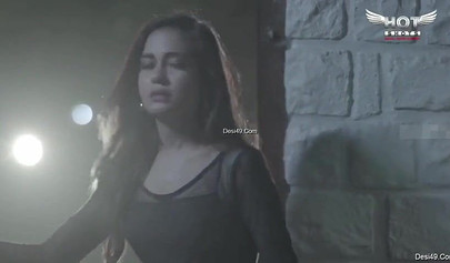 Gorgeous Indian lesbian Julia Ann fingering her horny girlfriend