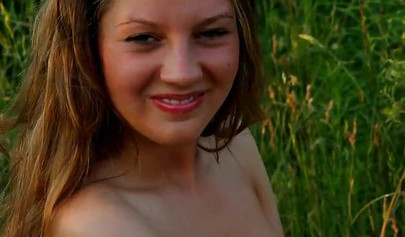 All natural model Amina stripping in nature and posing nude