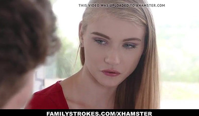 Breathtaking teen Hannah Hays gets facialed after fucking hard