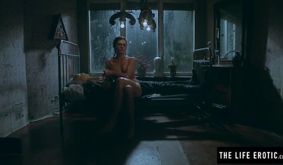 Stunning babe with glasses blows off and fucks a creepy mummy