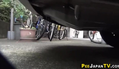 Shameless Asian teen babes caught peeing in public