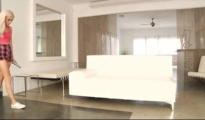 Naughty Naomi Woods screams loud as she takes Latino cock up her pussy