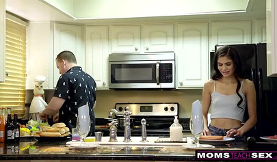 Brunettes Katya Rodriguez & Tia Cyrus satisfy hunger for a hard cock