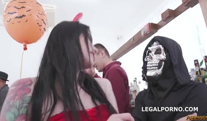 Devilish slut Anna De Ville and her girlfriend Soffie get involved in an amazing cosplay orgy