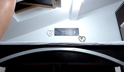 Nude teenage beauty squirts while toying and fingering her vagina home alone