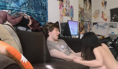 Dark haired nymphomaniac has intense sofa sex with her boyfriend