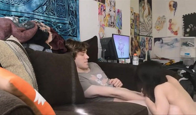 Dark haired nymphomaniac has intense sofa sex with her boyfriend