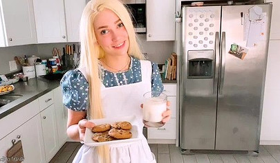 Young wife Indigo White strips and masturbates home alone