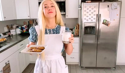 Young wife Indigo White strips and masturbates home alone