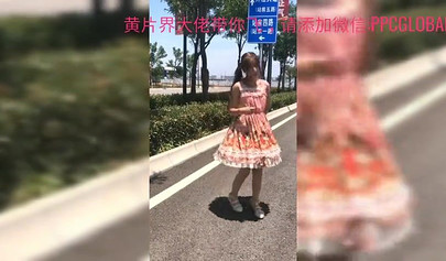 Lovely Asian babe blows off a random dude in the hallway of hotel